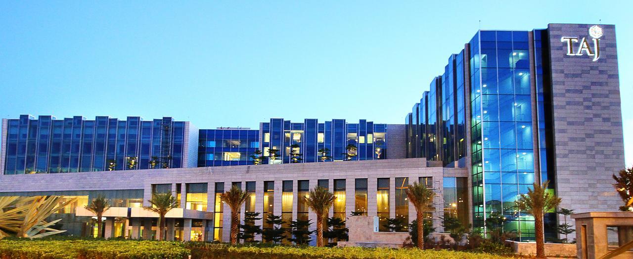 Taj Bangalore Devanahalli Ngoại thất bức ảnh The American University in Cairo